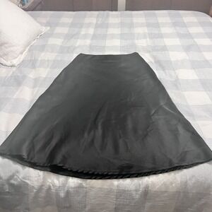 Shein Simple Black A-Line Satin Skirt With Side Zipper Women's  Size S‎